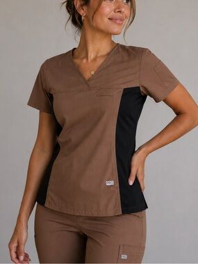 🌸3 for $30🌸 Professional Choice Uniform Body Flex Scrub Top